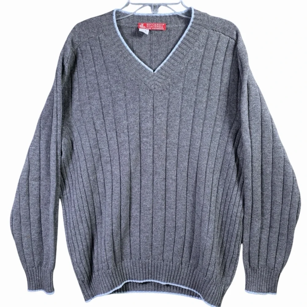 Riccardo Piacenza Pure Cashmere Sweater XL Gray Ribbed V Neck Quiet Luxury
